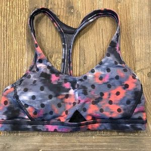 Lululemon sports bra, size 4